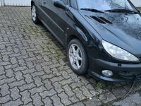 gebraucht Peugeot 206 CC Cabrio