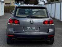 Gebraucht VW Touareg 224 PS (164 kW) 2007 Grau SUV