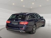 Usata Mercedes E220 Avantgarde 200 CV (147 kW) 2022 Blu Station wagon