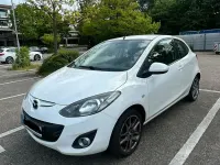 Usata Mazda 2 84 CV (61 kW) 2011 Bianco Utilitaria
