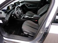 Gebraucht Peugeot e-2008 Allure 100 kW (136 PS) 2022 Grau SUV