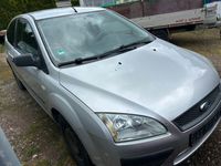 gebraucht Ford Focus 1,6 **KLIMA**