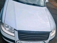 Gebraucht VW Passat 101 PS (74 kW) 2001 Grau Limousine