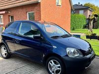 Gebraucht Toyota Yaris 69 PS (50 kW) 2002 Blau Kleinwagen
