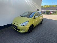 Gebraucht Mitsubishi Space Star 80 PS (58 kW) 2014 Gelb Van / Kleinbus