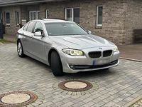 Gebraucht BMW 523 204 PS (150 kW) 2010 Silber Limousine
