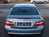 Gebraucht Mercedes E250 204 PS (150 kW) 2012 Silber Coupé
