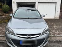 Gebraucht Opel Astra 160 PS (117 kW) 2013 Grau Kombi