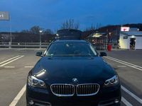 Gebraucht BMW 520 197 PS (144 kW) 2015 Schwarz Kombi