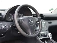 Gebraucht Mercedes C220 150 PS (110 kW) 2008 Tenoritgrau  metalliclack Coupé