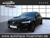 Gebraucht Volvo V60 Plus 455 PS (334 kW) 2022 Onyx black (metallic) Kombi