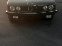 Gebraucht BMW 730 184 PS (135 kW) 1986 Grün Limousine