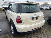 Gebraucht Mini ONE 98 PS (72 kW) 2010 Weiß Kleinwagen
