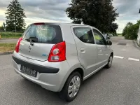 Gebraucht Nissan Pixo Acenta 68 PS (50 kW) 2009 Silber Kleinwagen