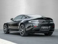 Gebraucht Aston Martin V8 Vantage 436 PS (320 kW) 2015 Onyx black Coupé