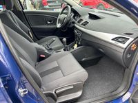 Gebraucht Renault Mégane Dynamique 131 PS (96 kW) 2009 Blau Limousine