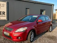 Gebraucht Kia Ceed EX 126 PS (92 kW) 2008 Rot Kleinwagen