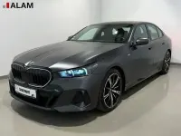 Gebraucht BMW 540 M Sport 303 PS (222 kW) 2025 Grau Limousine
