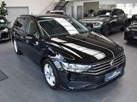 Gebraucht VW Passat 150 PS (110 kW) 2022 Schwarz Kombi