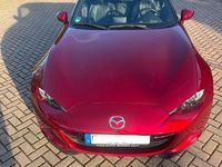 Gebraucht Mazda MX5 Sports-Line 132 PS (97 kW) 2019 Rot Cabrio