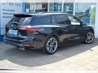 Neu Ford Focus ST-Line X 155 PS (114 kW) 2025 Schwarz Kombi