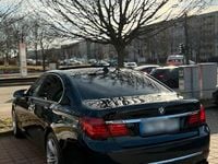 Gebraucht BMW 730 258 PS (189 kW) 2025 Blau Limousine