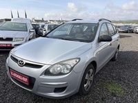 Gebraucht Hyundai i30 Edition+ 126 PS (92 kW) 2010 Continental silver Kombi