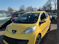 Gebraucht Peugeot 107 70 PS (51 kW) 2005 Gelb Kleinwagen