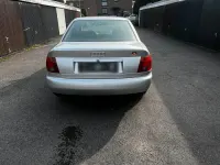 Brugt Audi A4 125 HK (91 kW) 1995 Sølv Sedan