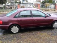 Gebraucht Audi A4 125 PS (91 kW) 1997 Rot Limousine