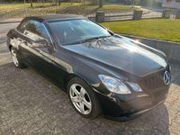 Gebraucht Mercedes E200 Elegance 184 PS (135 kW) 2010 Cabrio