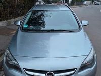 Gebraucht Opel Astra S 110 PS (80 kW) 2014 Grau Kombi