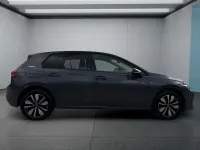 Gebraucht VW Golf VIII 116 PS (85 kW) 2025 Grau Kleinwagen