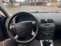 Gebraucht Ford Mondeo 130 PS (95 kW) 2005 Kombi