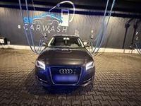 Gebraucht Audi A3 Ambiente 125 PS (91 kW) 2011 Violet Kleinwagen