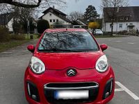 Gebraucht Citroën C1 SELECTION 68 PS (50 kW) 2012 Rot Kleinwagen