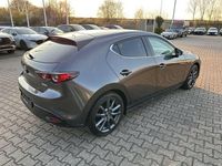 Gebraucht Mazda 3 Exclusive-Line 150 PS (110 kW) 2024 Machine gray Limousine