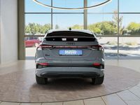Gebraucht Audi e-tron Ambiente 150 kW (204 PS) 2023 Kieselgrau SUV