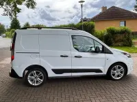 Gebraucht Ford Transit Connect 101 PS (74 kW) 2017 Weiß Van / Kleinbus