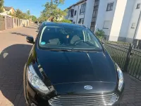 Gebraucht Ford S-MAX Titanium 165 PS (121 kW) 2019 Schwarz Van / Kleinbus