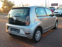 Gebraucht VW up! move up! 60 PS (44 kW) 2018 Silber Kleinwagen