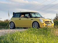 Usado Mini ONE 90 HP (66 kW) 2005 Amarelo Citadino