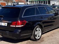 Gebraucht Mercedes E250 204 PS (150 kW) 2016 Schwarz Limousine