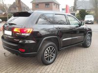 Gebraucht Jeep Grand Cherokee Trailhawk 250 PS (183 kW) 2020 Diamond black crystal p/c SUV