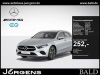 Gebraucht Mercedes A200 Advanced 163 PS (119 kW) 2023 Iridiumsilber metallic Limousine