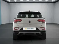 Gebraucht VW T-Roc 116 PS (85 kW) 2024 Grau SUV