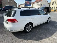 Gebraucht VW Passat 140 PS (102 kW) 2014 Weiß Limousine