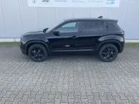 Neu Jeep Avenger Altitude 110 PS (80 kW) 2026 Schwarz SUV