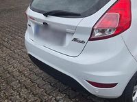 Gebraucht Ford Fiesta ST-Line 101 PS (74 kW) 2017 Weiß Kleinwagen