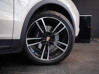 Gebraucht Porsche Cayenne 462 PS (339 kW) 2021 Grau SUV